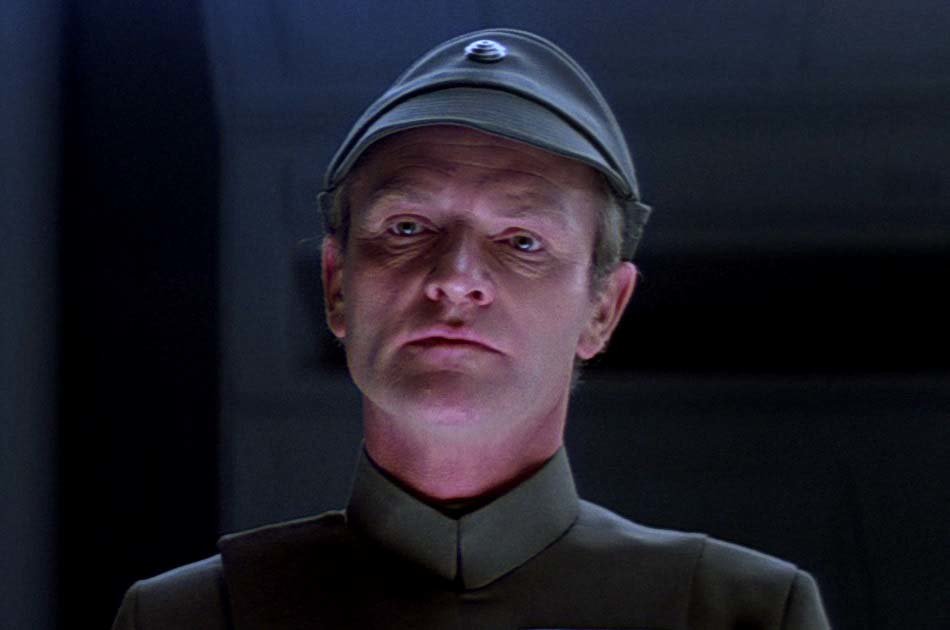 Star-Wars-General-Veers-Julian-Glover.jpg.2a0e31612bd306377257933e83330f65.jpg