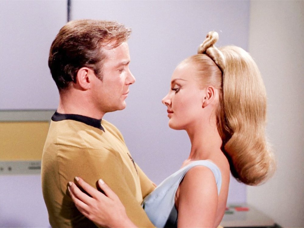 1749905691_BarbaraBouchet-StarTrek5.thumb.jpg.755002a972fcea66b363ce8a3a680129.jpg