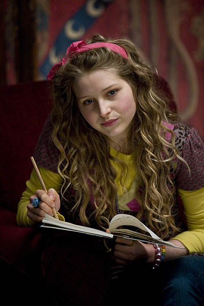 Forum-Jessie-Cave-001.jpg.811623c534811ae619e51b6474bc5796.jpg